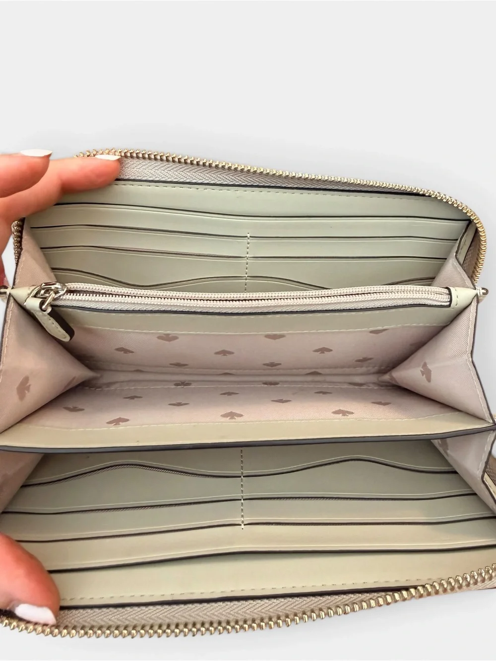Kate Spade Leila Large Continental Zip Around Wallet Light Sand Pebbled Leather